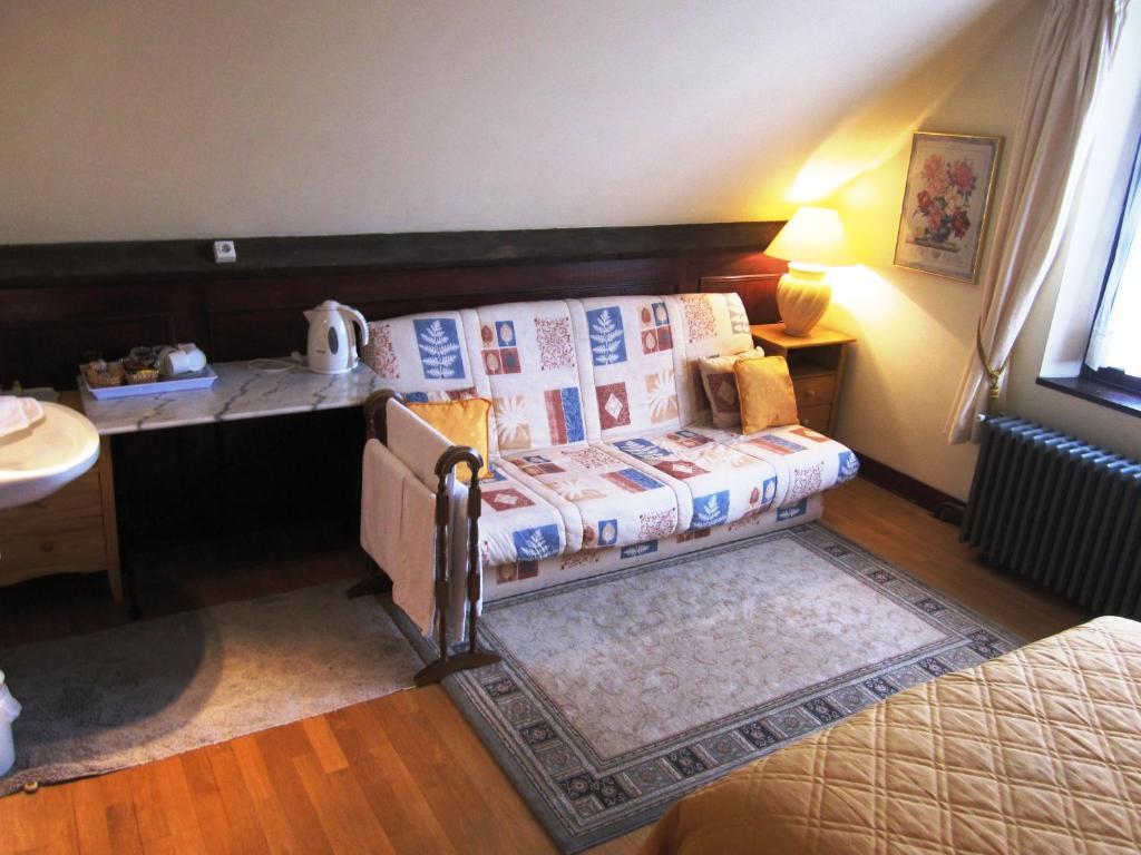Bed and Breakfast La Croix du Reh à Châteauneuf-la-Forêt Chambre photo
